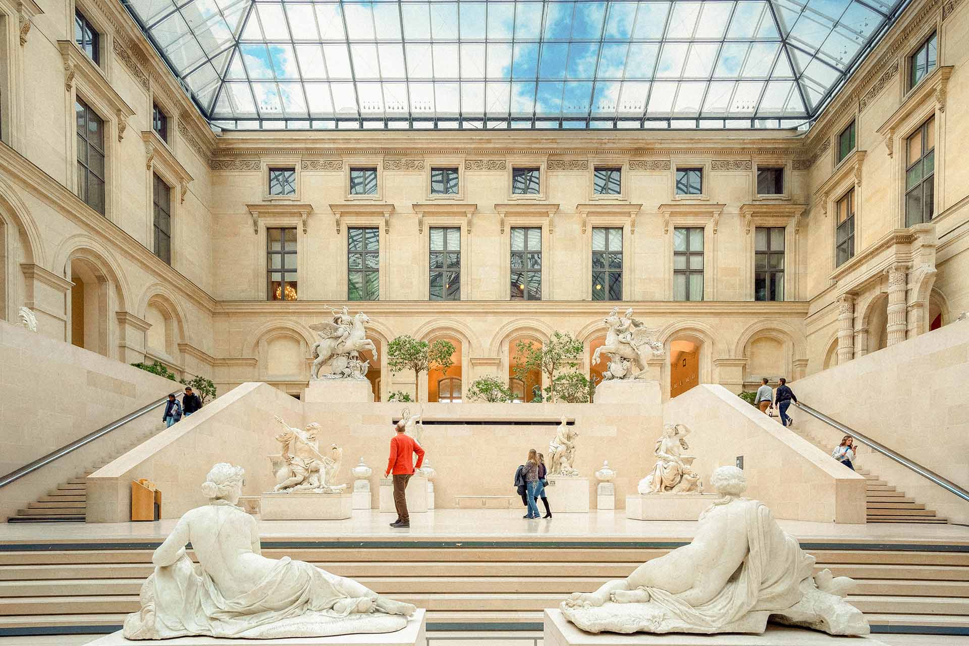 the louvre museum in Paris, france